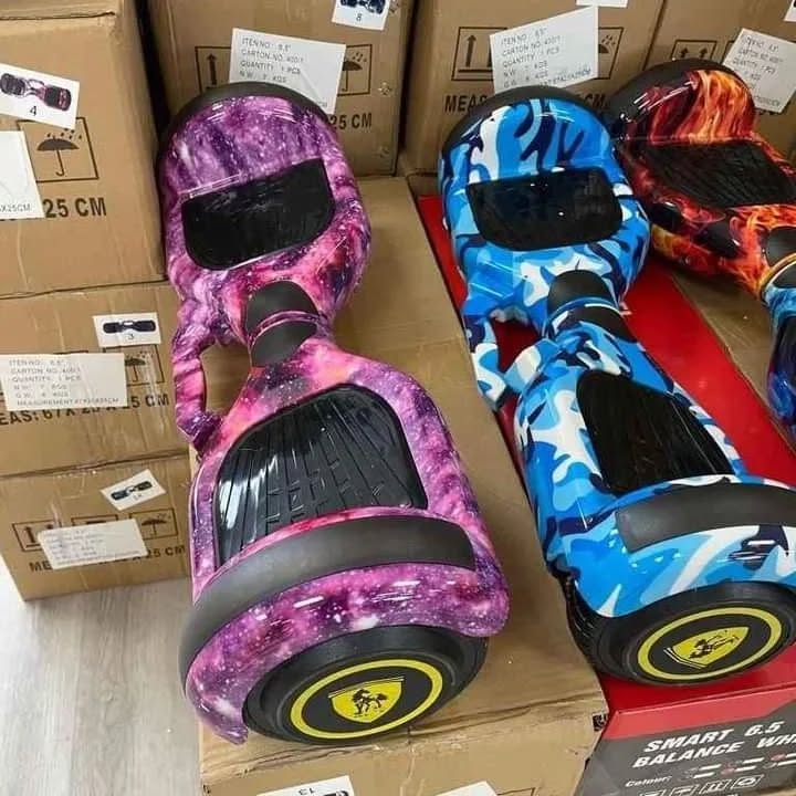 296224661_624182765590061_257803282851059243_n Smart Balance Hoverboard 6.5" Regular Dakota – Bluetooth LED Edition - Image 1