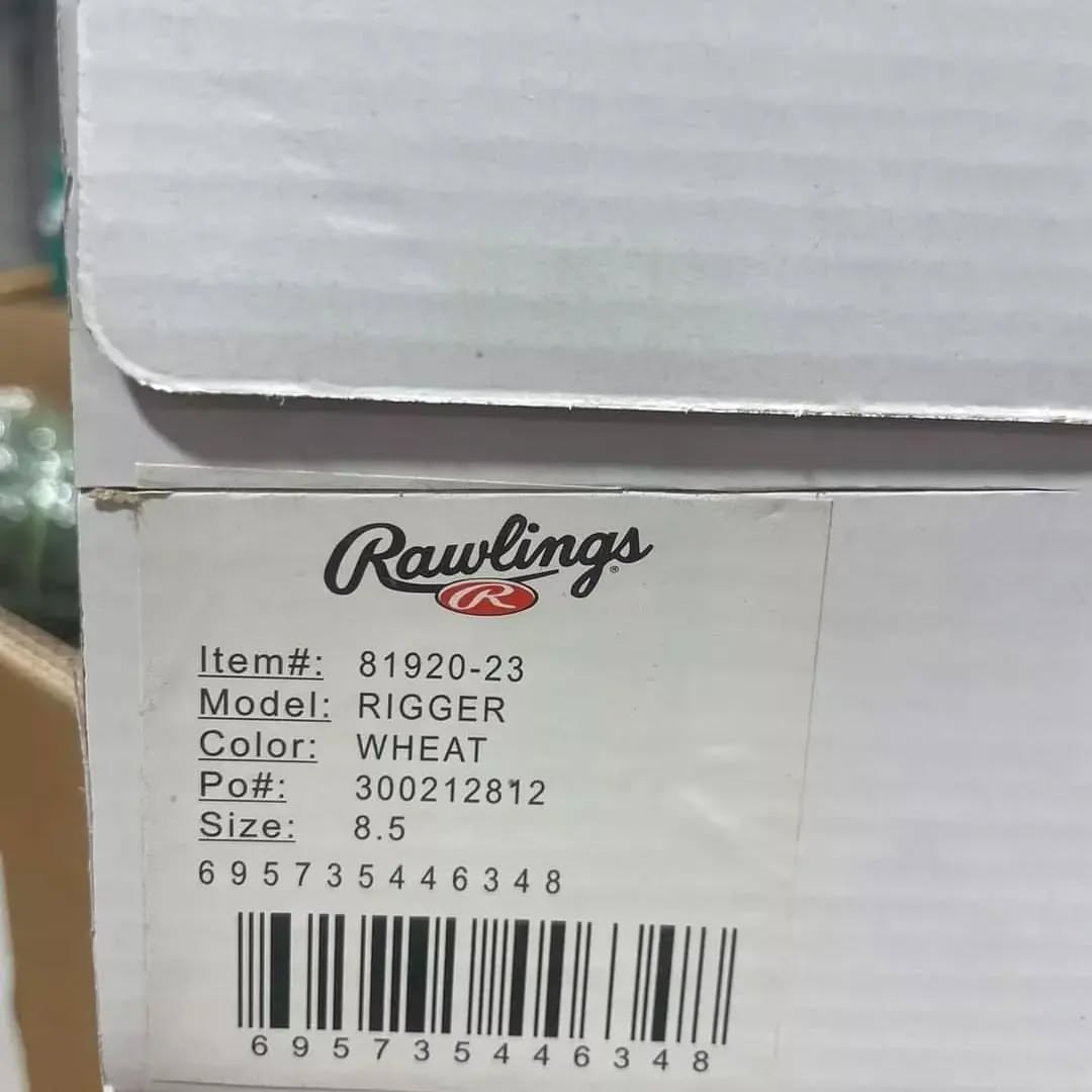 300779433_1750456961976998_6874940082122045001_n Rawlings Rigger Shoes Pallet – Wholesale - Image 5