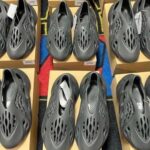 Adidas Yeezy Foam Runners Pallets - Image 2