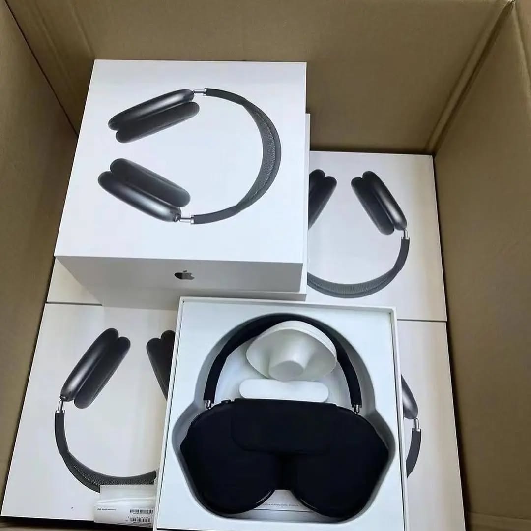 326628522_101972089456751_3243290618520179058_n AirPods Max Pallets – Wholesale Apple Headphones for Resale (30 Units) - Image 5