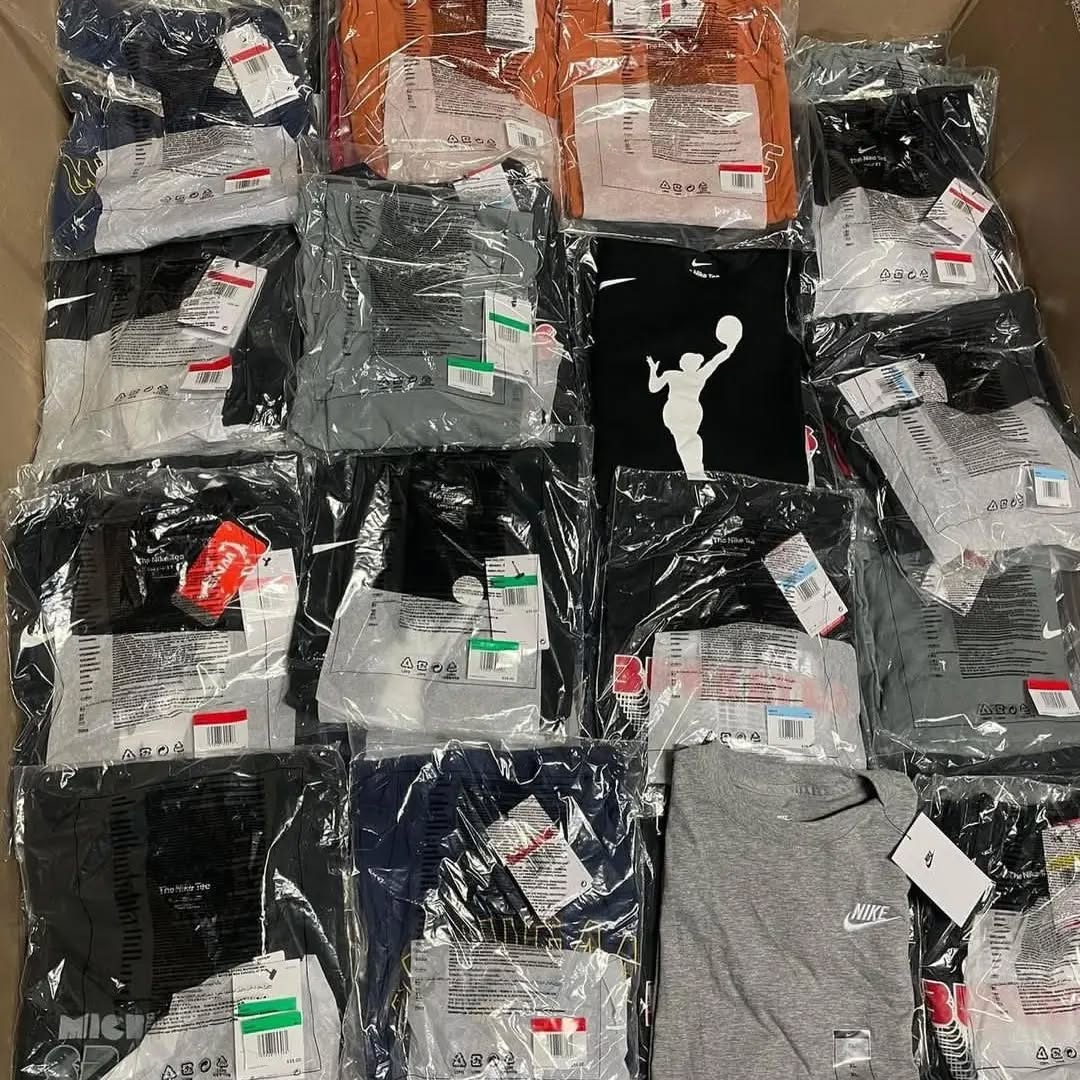 328153964_918524559462882_5569258524031322204_n Nike Men’s Shirts Pallets – Wholesale Liquidation - Image 1