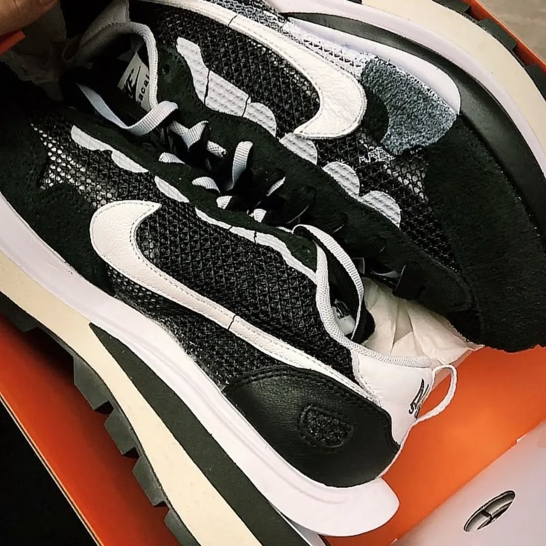 329039930_1581729692293451_3005360477537233853_n Nike Vaporwaffle Pallet - Wholesale - Image 2