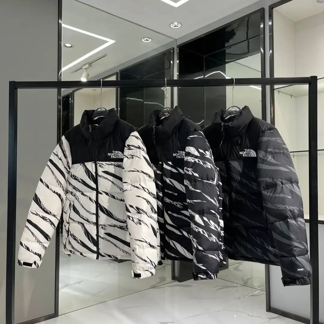 386755818_856751735847488_3209686499365783442_n Winter Jacket Pallets – Wholesale - Image 10