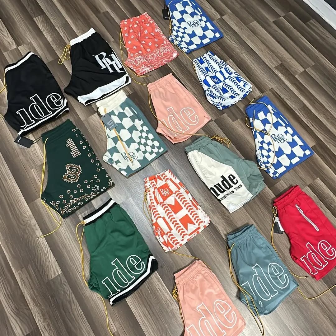 399267621_366750305703575_5633458678260313213_n Men’s Shorts Pallets – Wholesale - Image 10