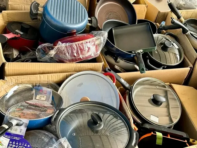 491417431_17960451839922326_852191002280756265_n Kitchen Utensils Pallet – Wholesale - Image 2
