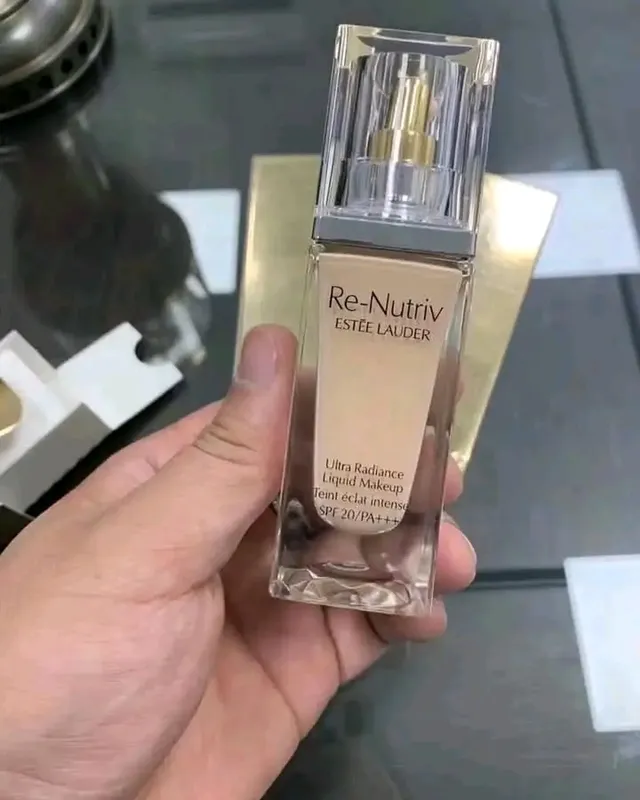 503486327_17965651724922326_1123794575511598415_n Luxury Skincare & Makeup - Cosmetic Pallet - Image 8