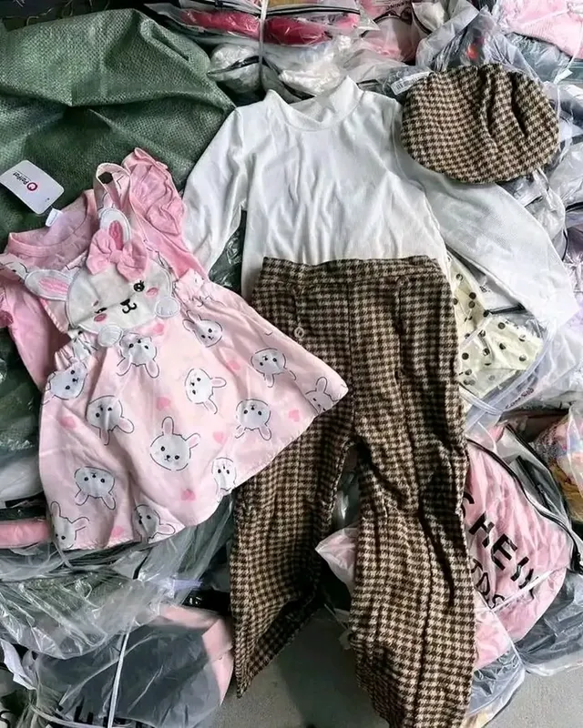 503611396_17965849928922326_1427410173198548992_n Mixed Kids Clothing Pallets – Wholesale - Image 4