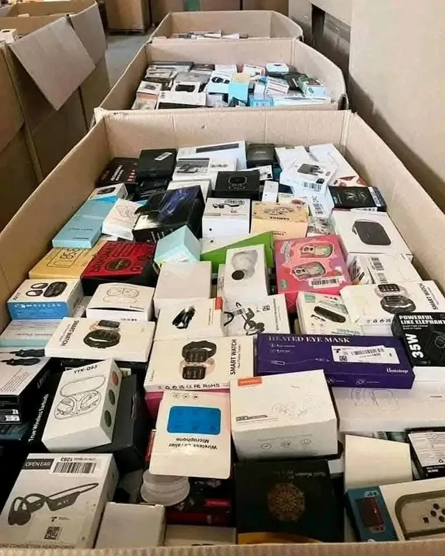 electronic devices pallet
