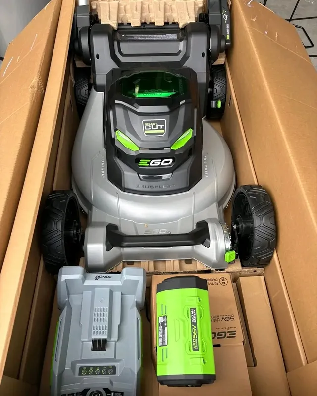 504347614_17966827541922326_7463009001076269319_n Milwaukee M12 FUEL 6" Hatchet and EGO Power+ CS1800 Chainsaw Pallet - Image 11