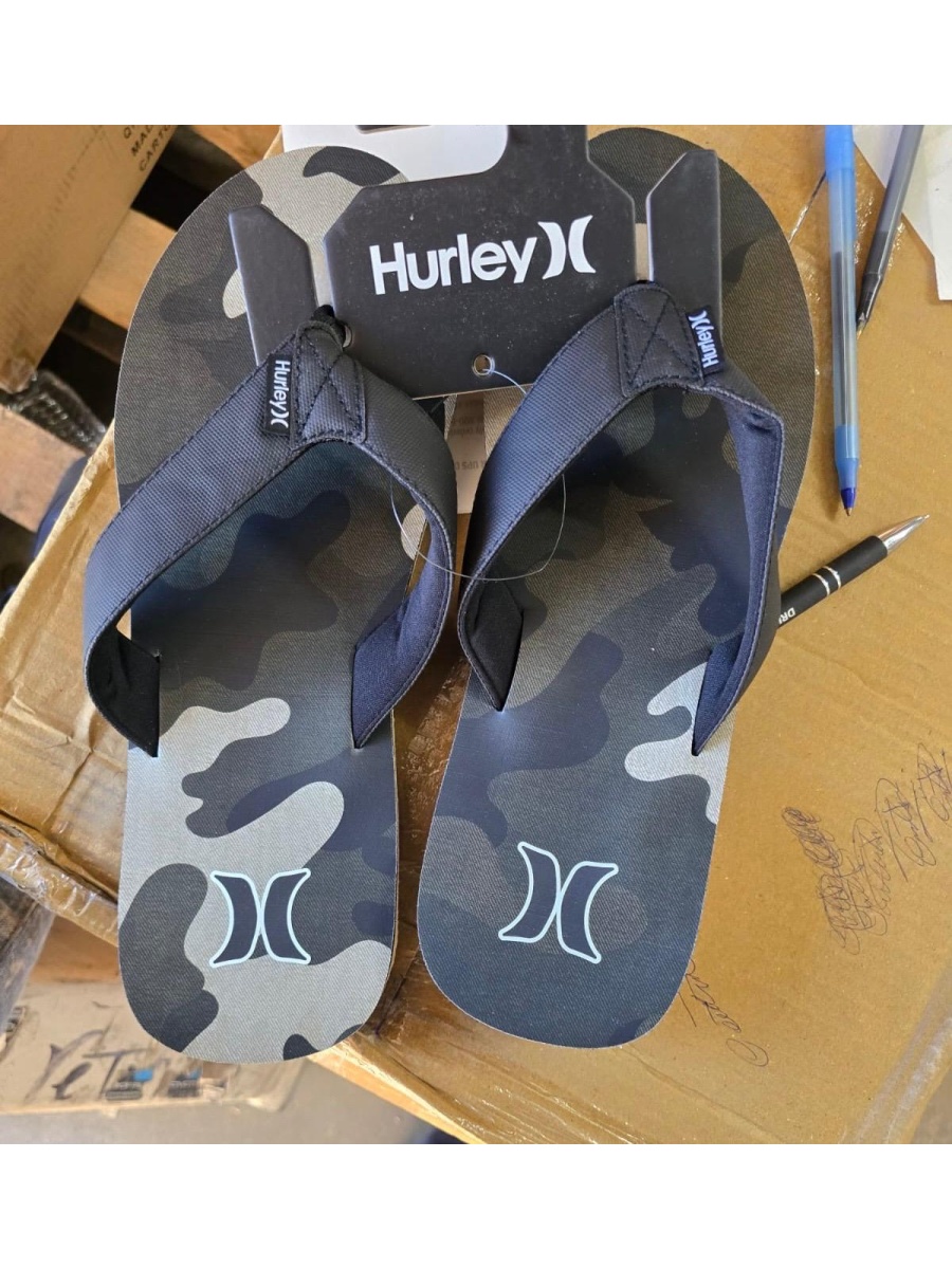 PHOTO-2025-01-29-14-33-10-900x1200 Hurley Sandals Lot - Wholesale - Image 2