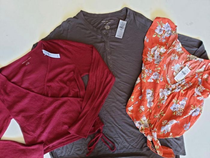 ae2 Wholesale Aerie & American Eagle Pallets - Image 3