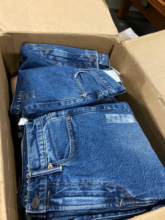 ae5 Wholesale Aerie & American Eagle Pallets - Image 6