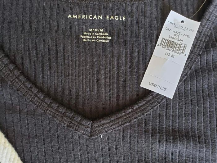 Wholesale Aerie & American Eagle Pallets Wholesale Aerie & American Eagle Pallets