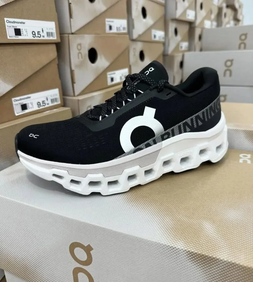 oc2 Wholesale On Cloud Sneakers Liquidation Pallets - Image 5