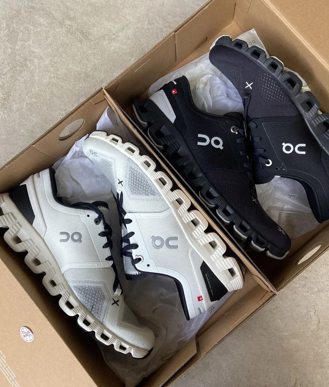 oc3 Wholesale On Cloud Sneakers Liquidation Pallets - Image 4