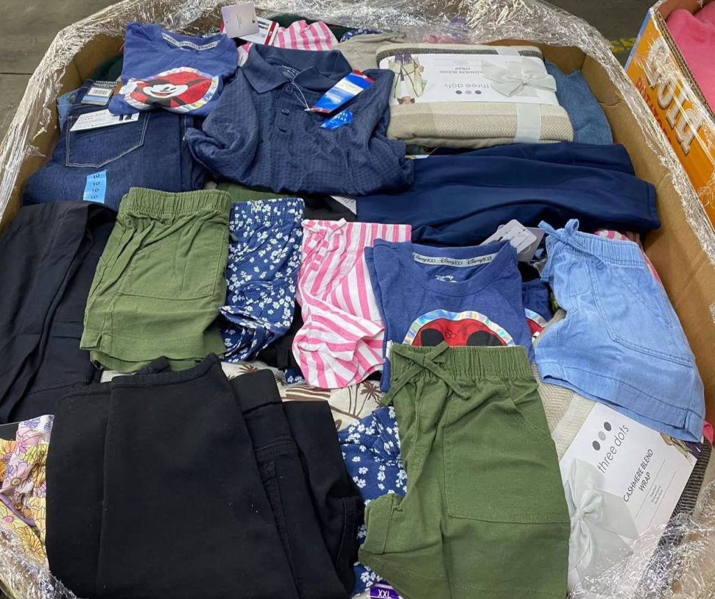 tar3-1024x858 Target Clothing Liquidation Pallets - Wholesale - Image 3
